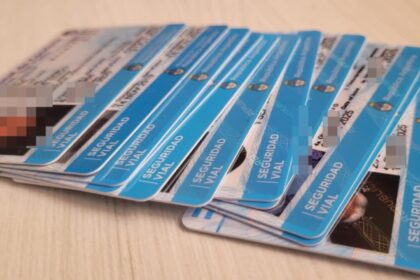 Licencia de conducir 2026: renovarla para moto y auto por cinco años ahora vale más de $ 40 mil | FM Avenida