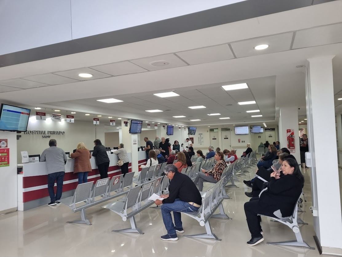 Los afiliados a Unión Personal y Accord Salud pueden atenderse en el
Hospital Privado SADIV | FM Avenida