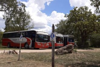 Los colectivos que entren o salgan de San Pedro deberán pagar al Municipio seis litros de gasoil por viaje | FM Avenida