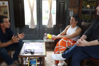 Museo Casa Rosada y Museo Paleontológico analizaron el manuscrito inédito de Sarmiento (Video) | FM Avenida