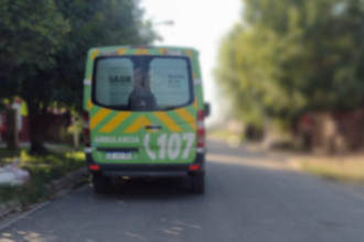 Operativo conjunto para asistir a un joven en situación de calle y con problemas de salud mental | FM Avenida