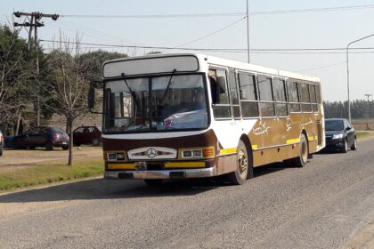 Rechazo y enojo por la tasa aplicada a colectivos que ingresen o egresen de San Pedro | FM Avenida
