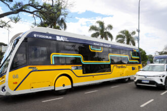Trambus T1 en CABA: cómo es el recorrido, estaciones y cuál es la tarifa | FM Avenida