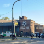 Un motociclista hospitalizado tras chocar con un auto | FM Avenida