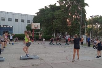 Variada oferta de actividades gratuitas en el CEF Nº14 durante el verano | FM Avenida