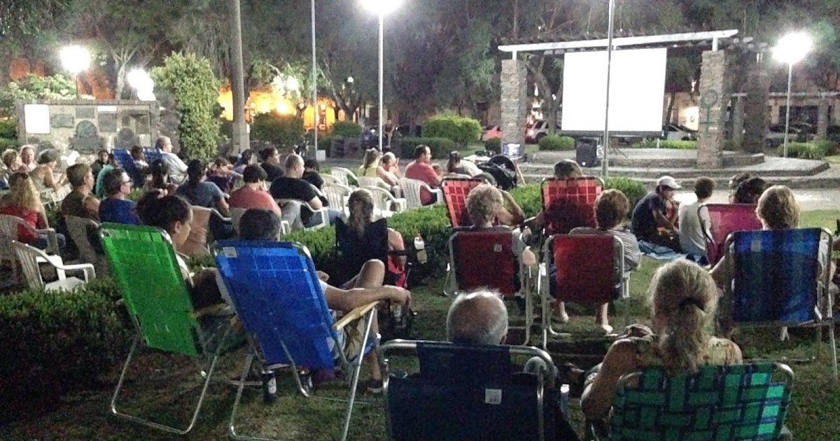 Vuelve desde este miércoles el ciclo "Cine bajo las estrellas" en plaza Belgrano | FM Avenida