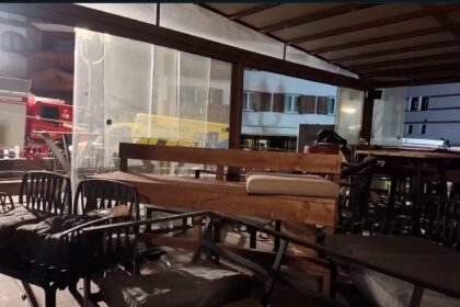 "En cuestión de segundos todo el techo estaba en llamas", dicen testigos del incendio y explosión en el bar de Suiza | FM Avenida