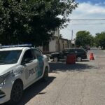 Accidente de tránsito en Salta y Arnaldo: un joven motociclista fue trasladado a la Guardia | FM Avenida