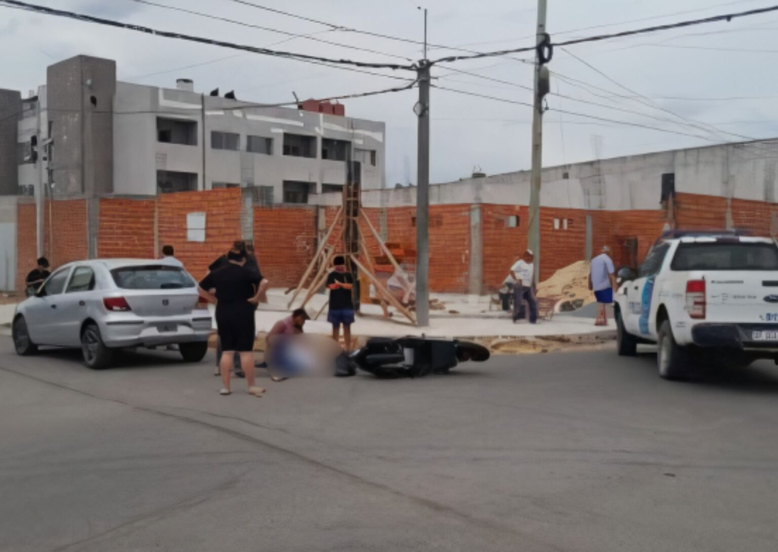 Accidente de tránsito en Uruguay y Benito Urraco: una mujer hospitalizada | FM Avenida