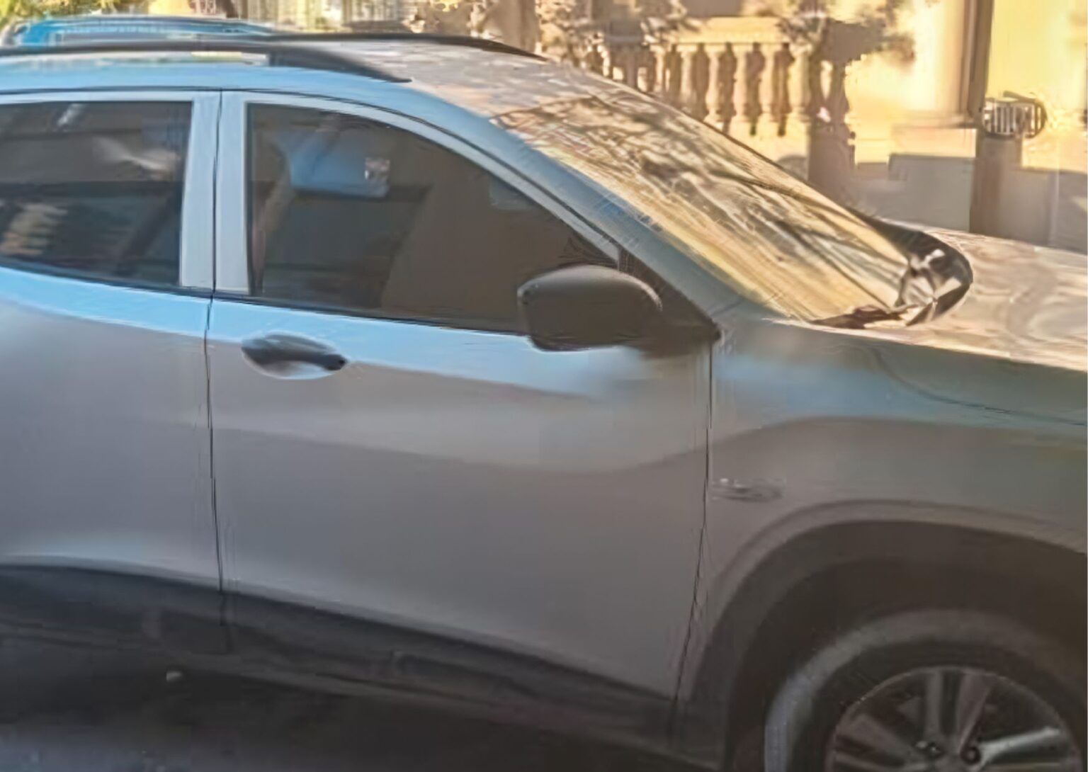 Accidente de tránsito en pleno centro: un motociclista hospitalizado | FM Avenida