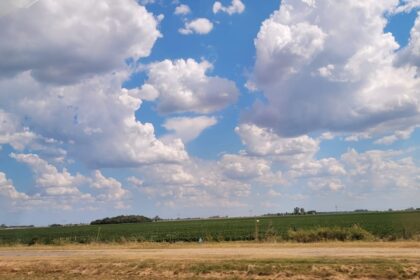 Alerta para San Pedro por lluvias y tormentas para este domingo: ¿llega el fin de la sequía? | FM Avenida