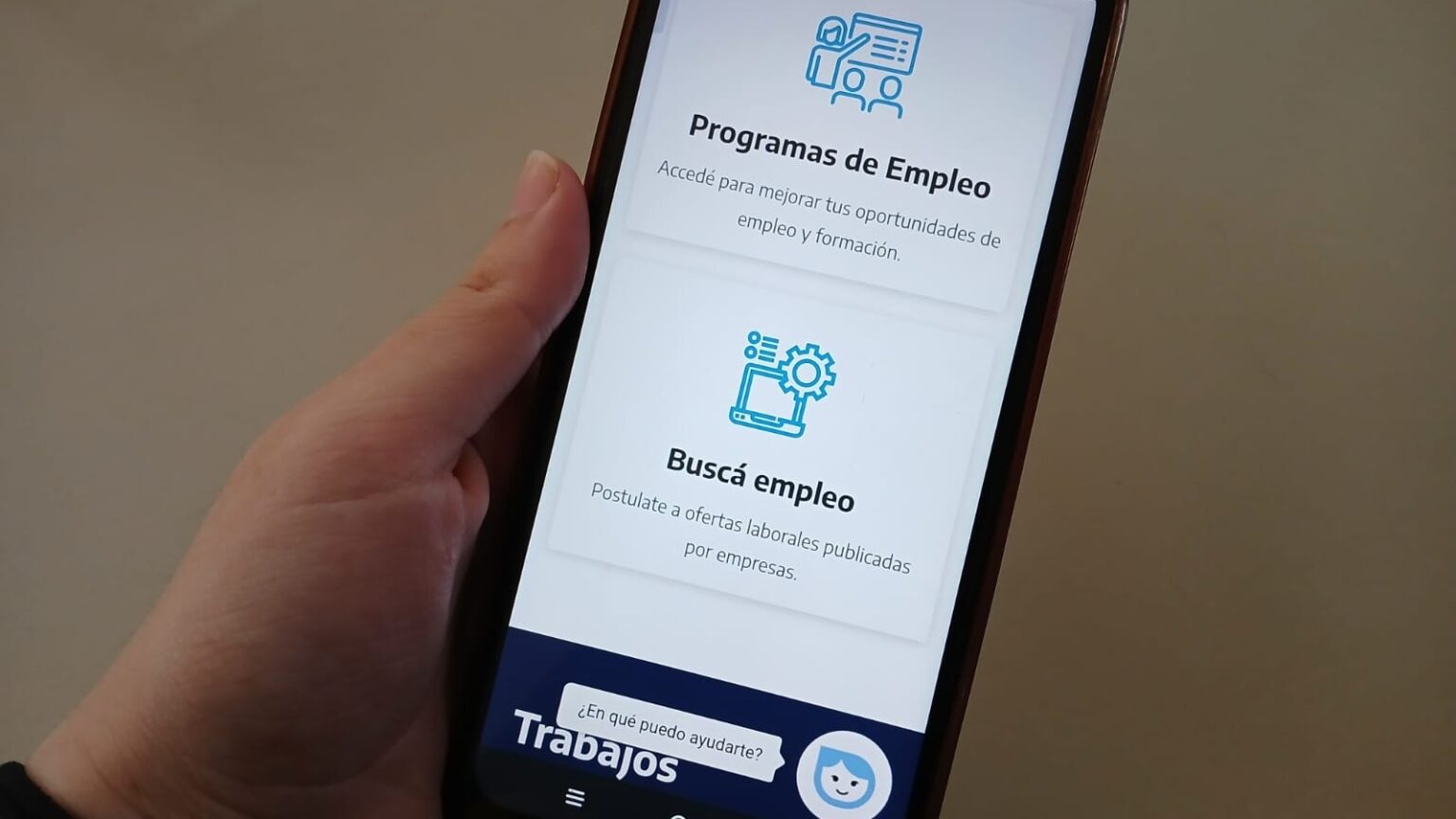 Ara Pregunta: ¿qué opinan los jóvenes del trabajo? | FM Avenida