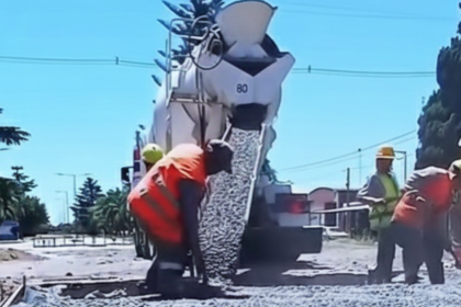 Avanzan las obras de infraestructura en el paso a nivel de la Ruta 191 | FM Avenida