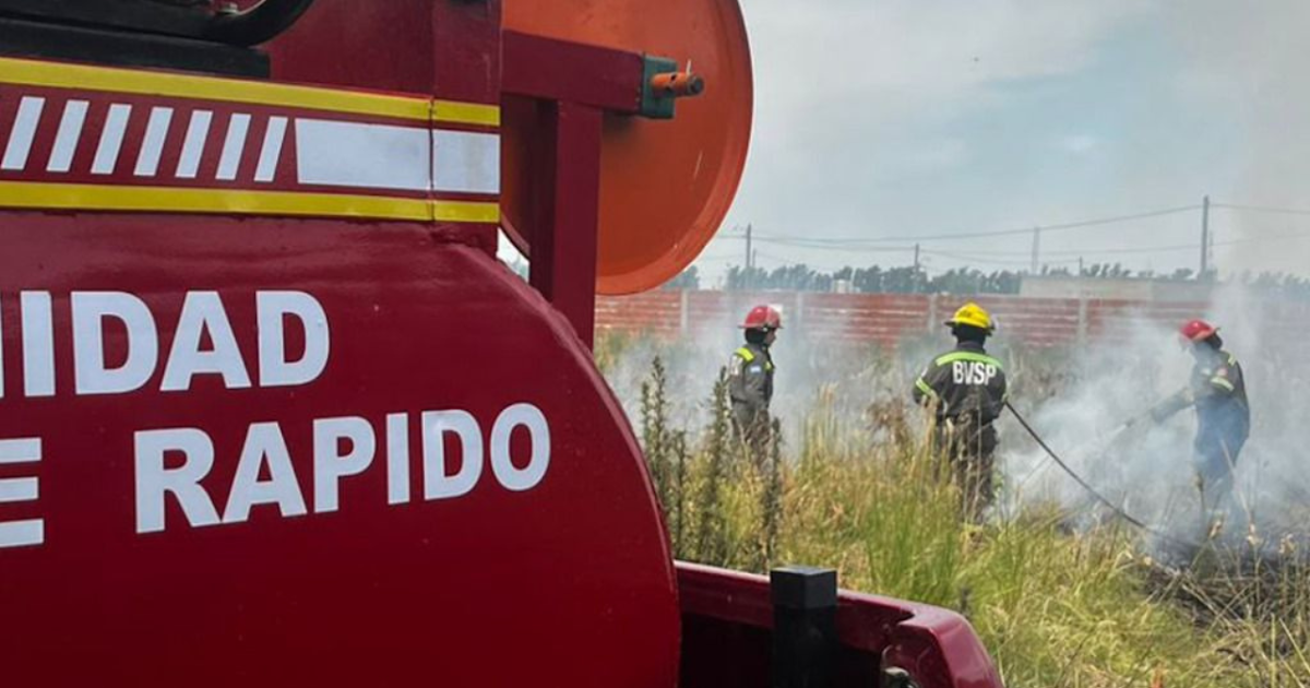 Bomberos lanzó una campaña de prevención ante el aumento de incendios forestales | FM Avenida
