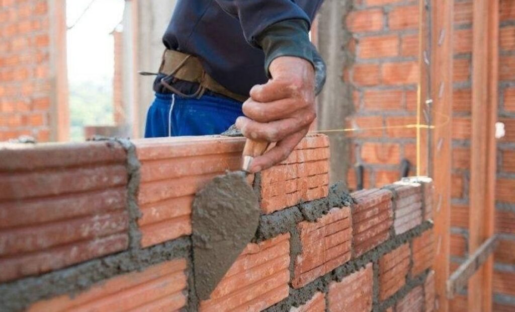 Buenos Aires CREA: Provincia suspendió por 60 días el cobro de cuotas del programa para obras en viviendas | FM Avenida