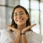 Cita del día, de Epicteto: "Si se habla mal de ti y es verdad, corrígete a ti mismo; si es mentira, ríete de ello" | FM Avenida