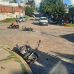 Colisión entre motocicletas deja dos heridos leves | FM Avenida