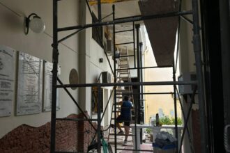 Comenzaron tareas de mantenimiento en el edificio del Concejo Deliberante | FM Avenida