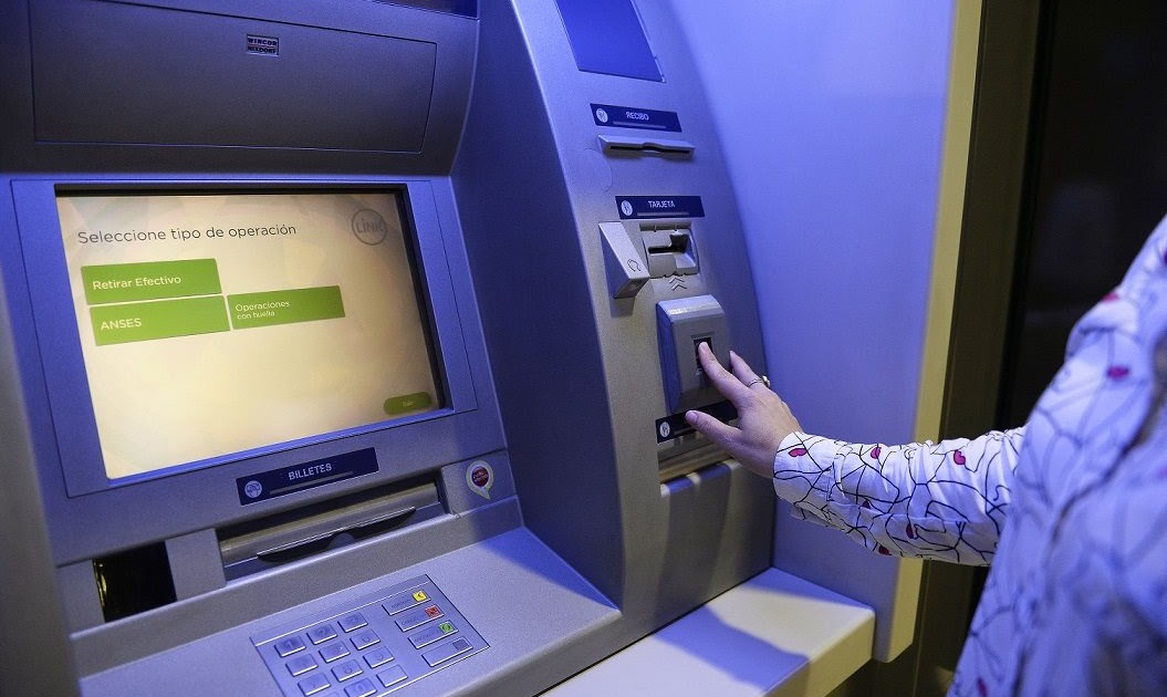 Confirman las fechas de cobro de los haberes de febrero para estatales y docentes. | FM Avenida