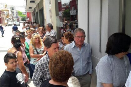 Cuándo y cuánto cobran los jubilados de Anses en febrero | FM Avenida
