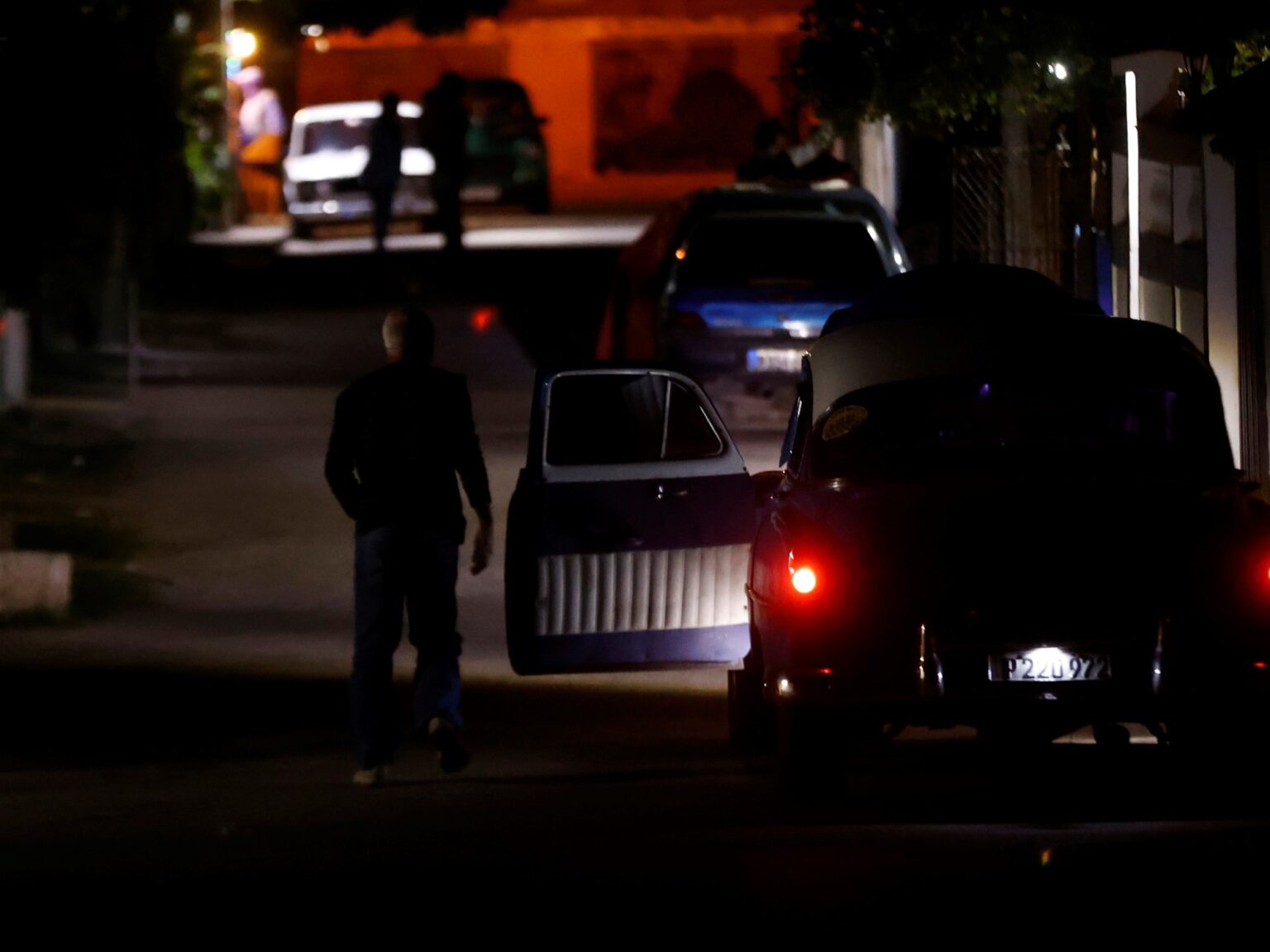 Cuba revive el fantasma del “período especial” y activa un plan de restricciones para la población | FM Avenida