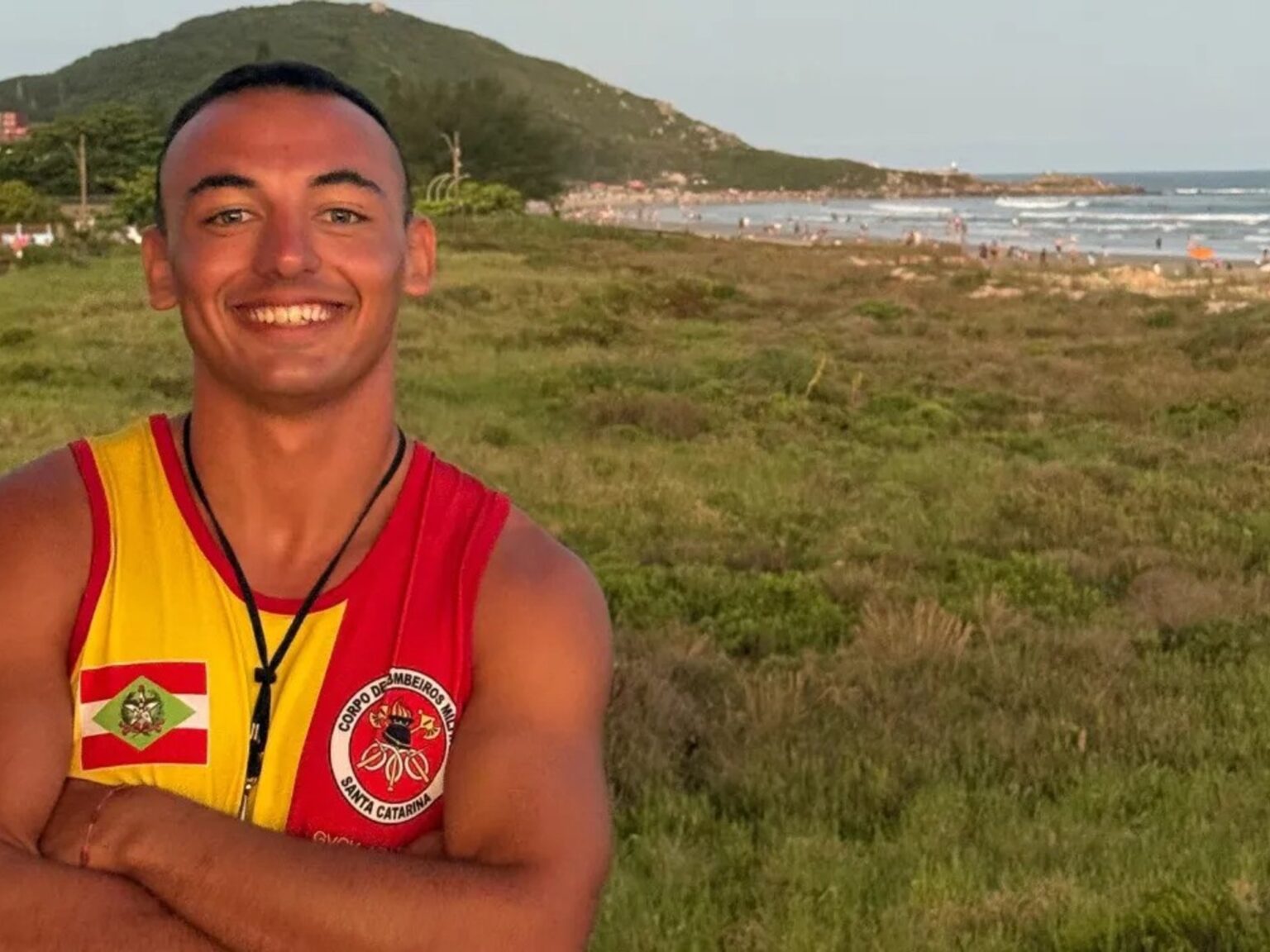 De Echeverría a salvar vidas en las playas de Brasil y el Mediterráneo | FM Avenida