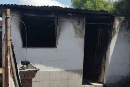 Derivaron a la mujer herida en un incendio | FM Avenida