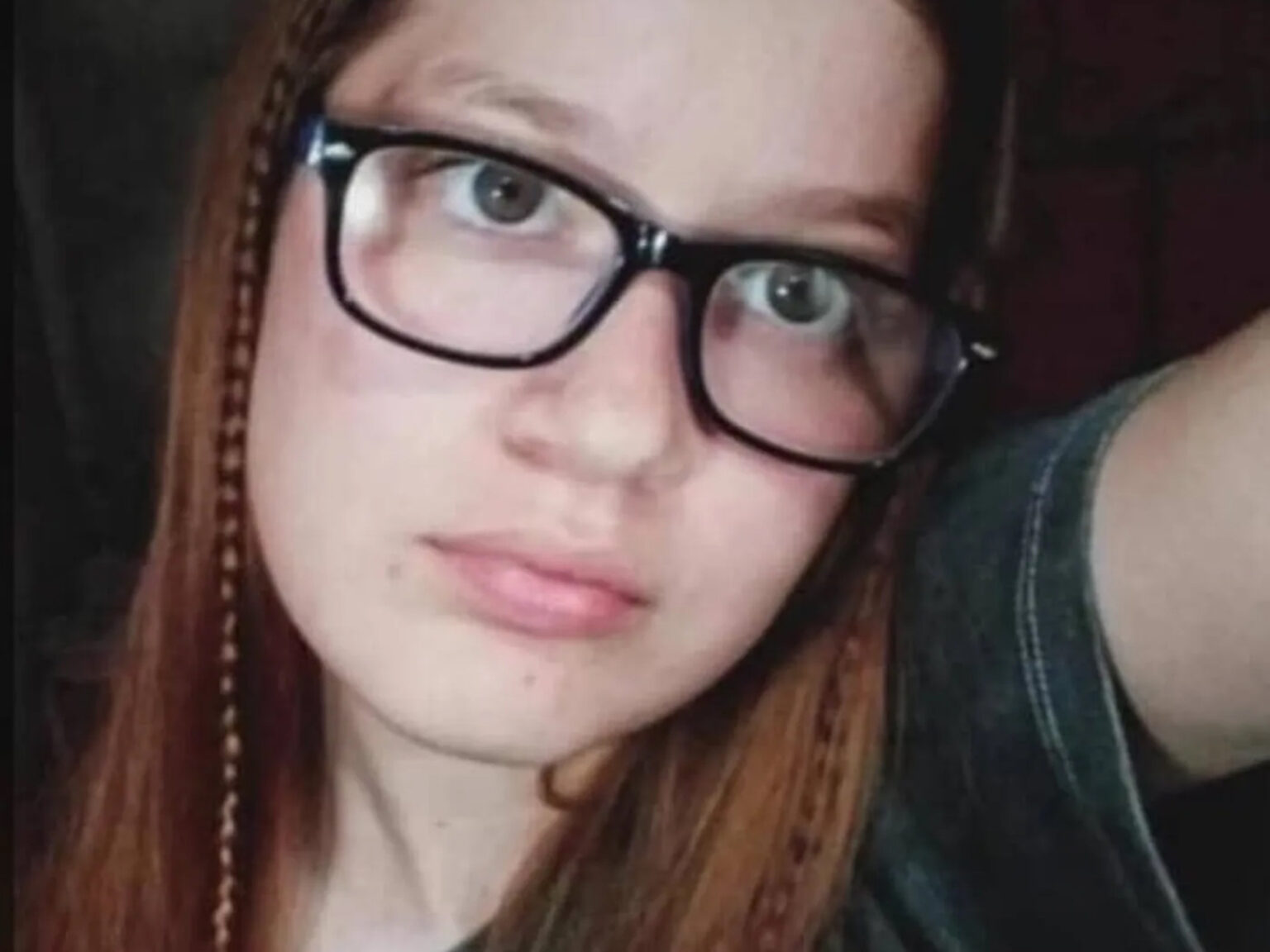 Dolor en Villa Elvira: una chica de 18 años murió atropellada cuando volvía de la facultad y buscan al conductor que la dejó tirada en una zanja | FM Avenida