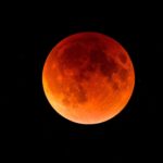 Eclipse lunar del 3 de marzo 2026: a qué hora es y en qué lugares se verá la "Luna de Sangre" | FM Avenida