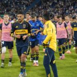 El 1x1 de Boca tras que dejó otra pálida imagen como visitante, sin juego y sin ideas, perdió con Vélez en el José Amalfitani | FM Avenida