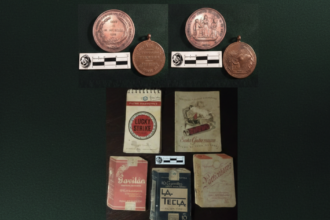 El Museo Paleontológico de San Pedro incorpora medallas y piezas publicitarias históricas a su archivo de documentación | FM Avenida