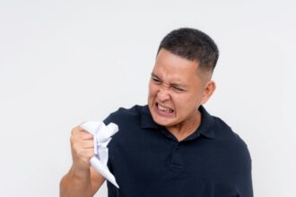 El dolor de la venganza: cómo el odio y la rabia destruyen la salud emocional | FM Avenida