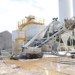 El intendente Salazar y el empresario Jorge Caso supervisaron las obras del nuevo parador YPF sobre la Ruta 9 | FM Avenida