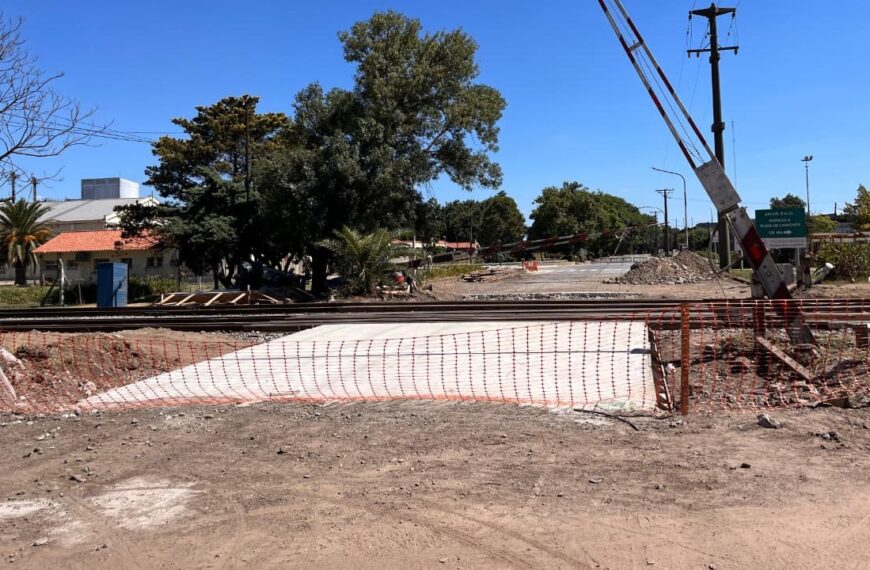 El paso a nivel de calle Mitre entra en su etapa final con la colocación del hormigón | FM Avenida