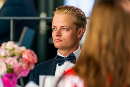 Escándalo en Noruega: acusan de violación al hijo de la princesa heredera del trono | FM Avenida