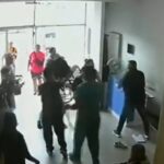 Familiares de un paciente atacaron a sillazos al guardia de seguridad de una clínica de Mar del Plata | FM Avenida