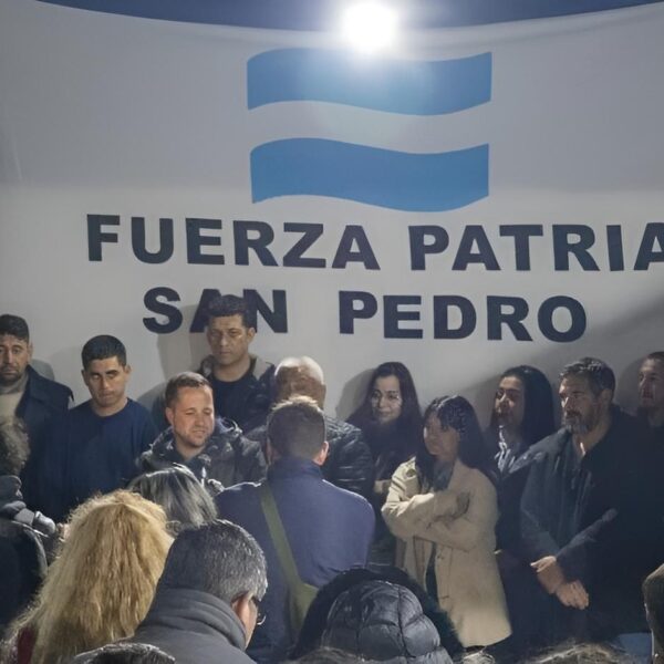 Fuerza Patria respaldó a Tamara Vlaeminck y repudió el accionar de Mauro de Rosa en el club Paraná | FM Avenida