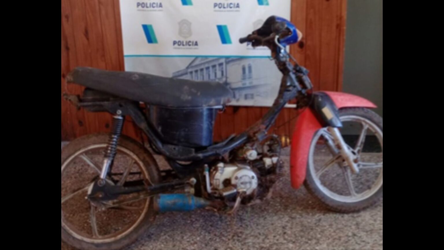 Gobernador Castro: secuestran una moto a jóvenes por maniobras peligrosas | FM Avenida