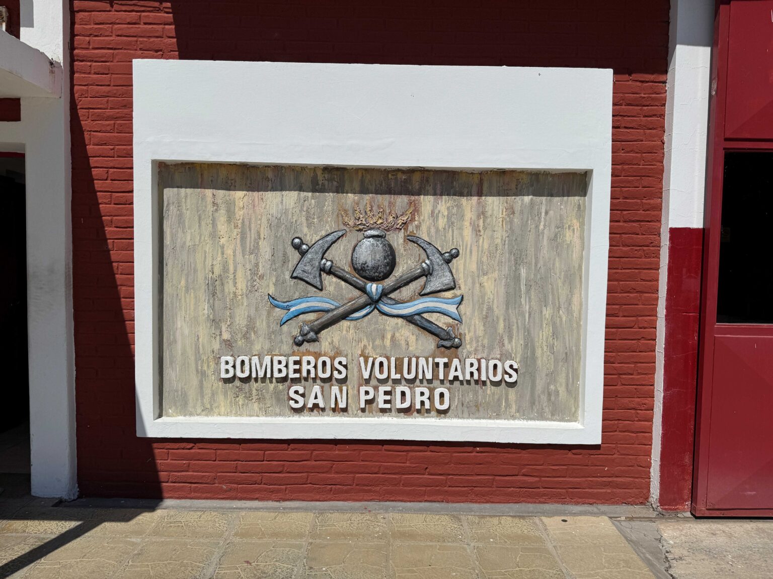 Hackearon la página de Facebook de Bomberos Voluntarios | FM Avenida