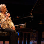 Hilda Herrera y Saúl Cosentino demuestran que el pasado no pesa cuando todavía empuja hacia adelante | FM Avenida