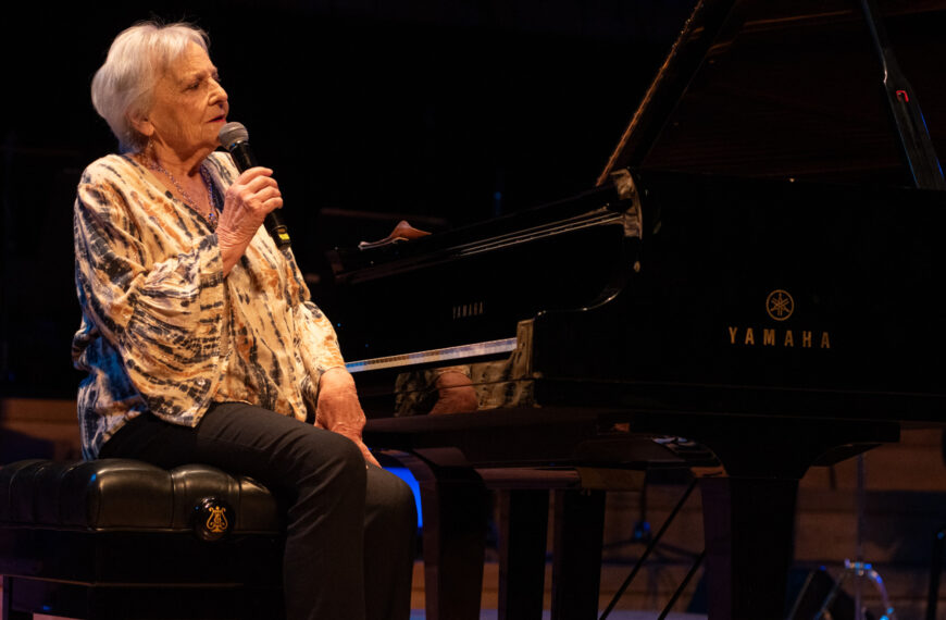 Hilda Herrera y Saúl Cosentino demuestran que el pasado no pesa cuando todavía empuja hacia adelante | FM Avenida