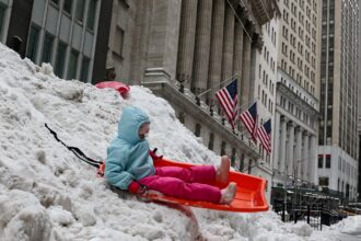 Imponen toque de queda en Nueva York ante la llegada de una violenta tormenta | FM Avenida
