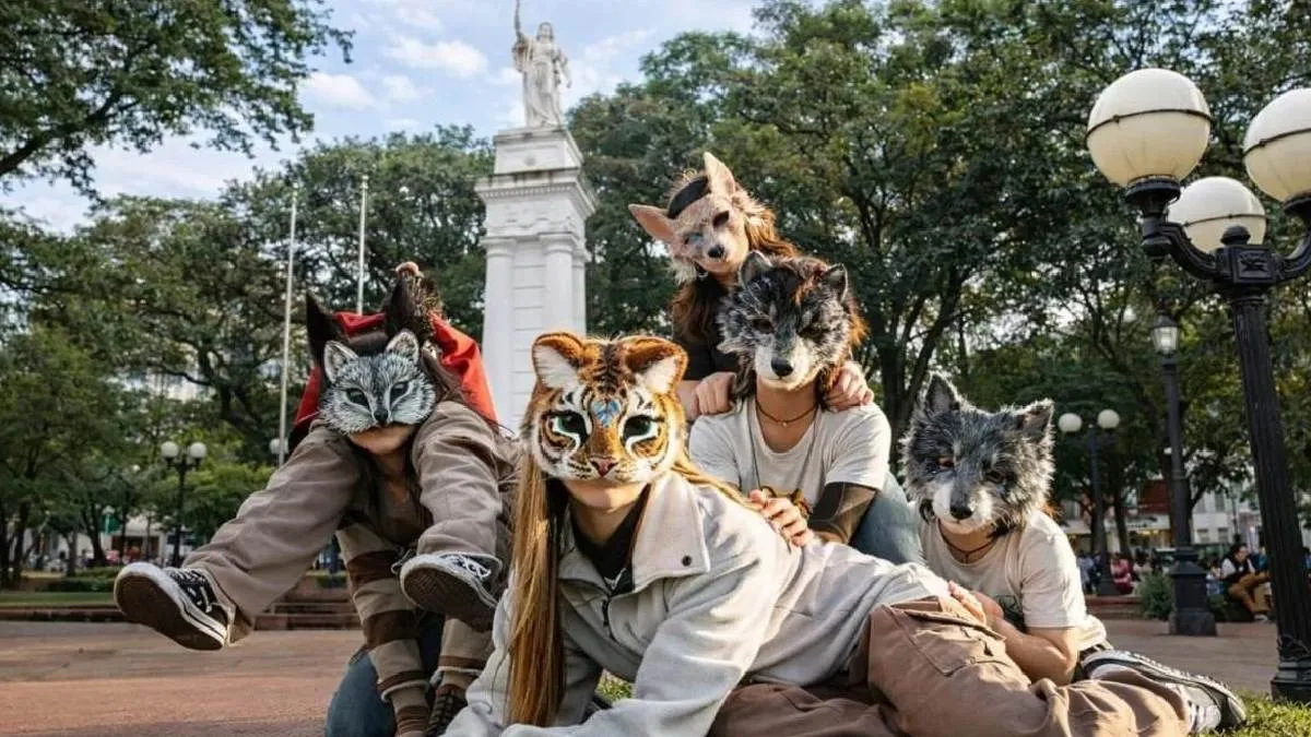 Insólito: un municipio bonaerense salió a desmentir que organiza un encuentro "therians" tras difusión de falso afiche | FM Avenida