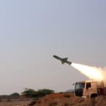 Irán prueba un nuevo misil naval de defensa aérea en medio de las tensiones con Estados Unidos | FM Avenida