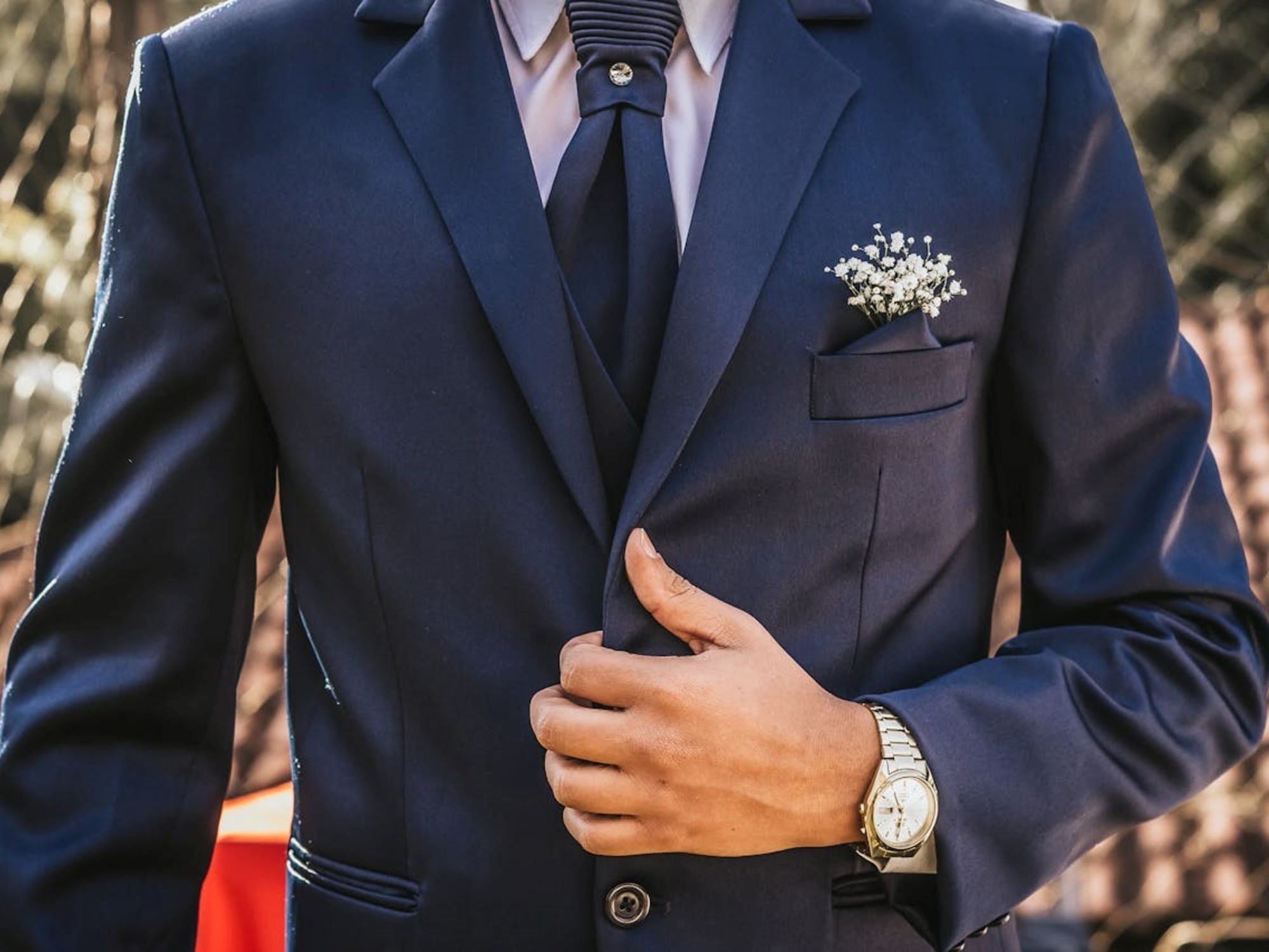 Los tres colores de las personas que generan respeto, según la psicología | FM Avenida