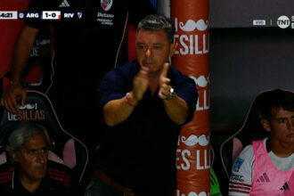 Marcelo Gallardo y otro indicio de su mal momento en River: lo echaron por aplaudir al árbitro Merlos, con quien ya había tenido un encontronazo | FM Avenida