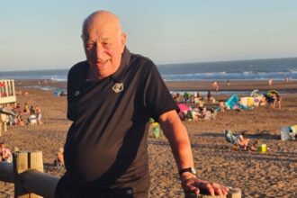 Murió "Coco" Úngaro: dolor en Bahía Blanca por la partida del histórico periodista tras un accidente doméstico | FM Avenida