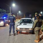 Operativo de tránsito: secuestran motos y autos durante controles nocturnos | FM Avenida