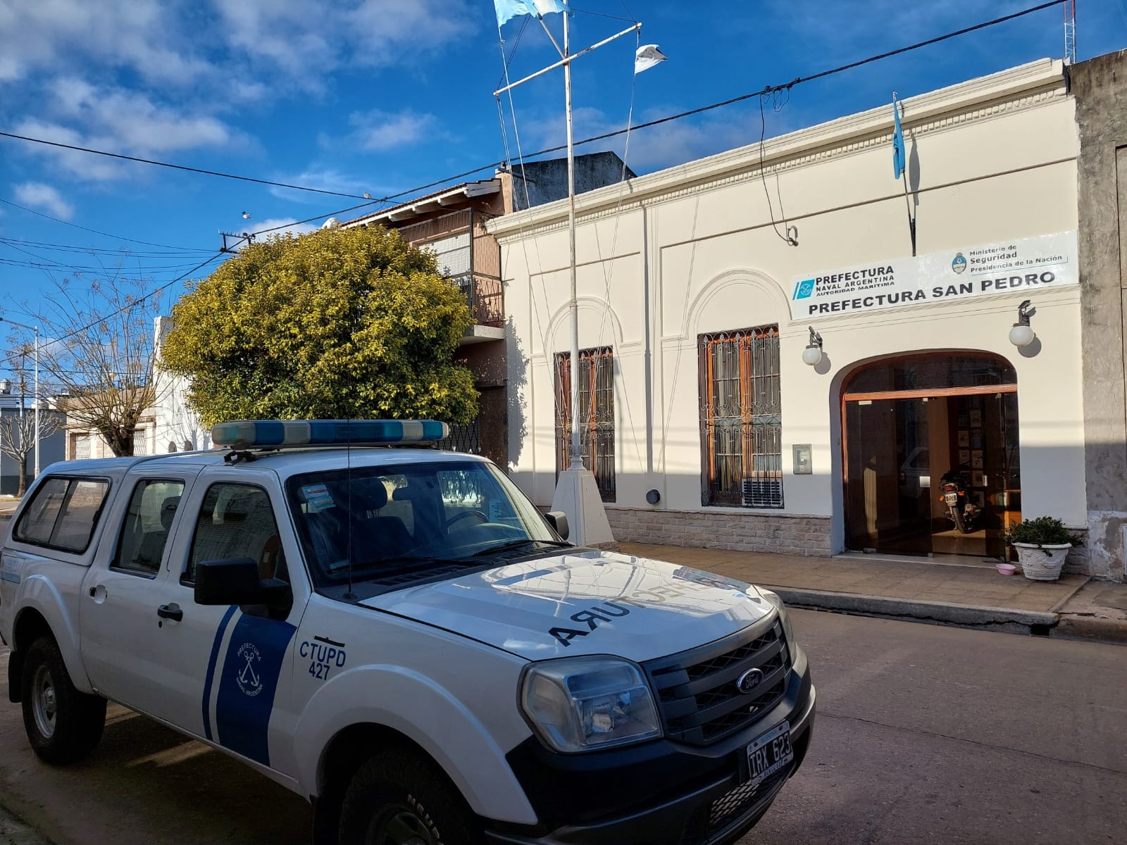 Prefectura Naval advierte posibles interrupciones en la línea de emergencias 106 | FM Avenida