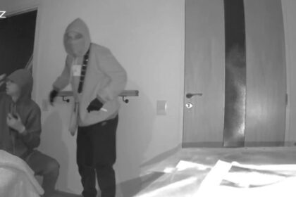 Prohíben el uso de celulares a miembros de "La Banda del Millón" presos: a quiénes alcanza la medida judicial | FM Avenida